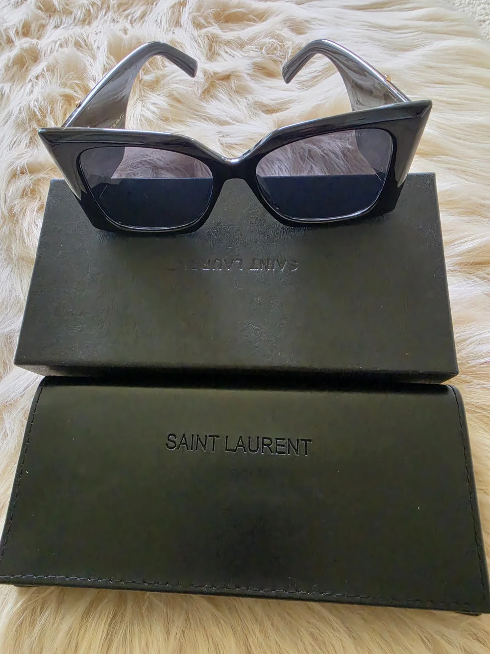 NEW - Authentic 